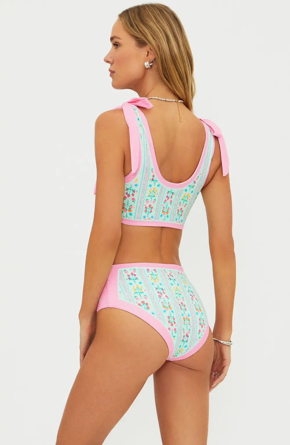 Marcella Bottom Fruit Blooms