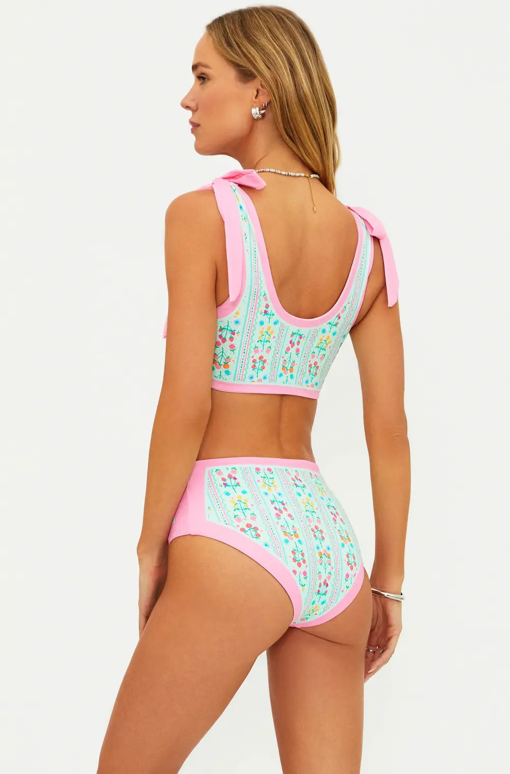 Francis Top Fruit Blooms