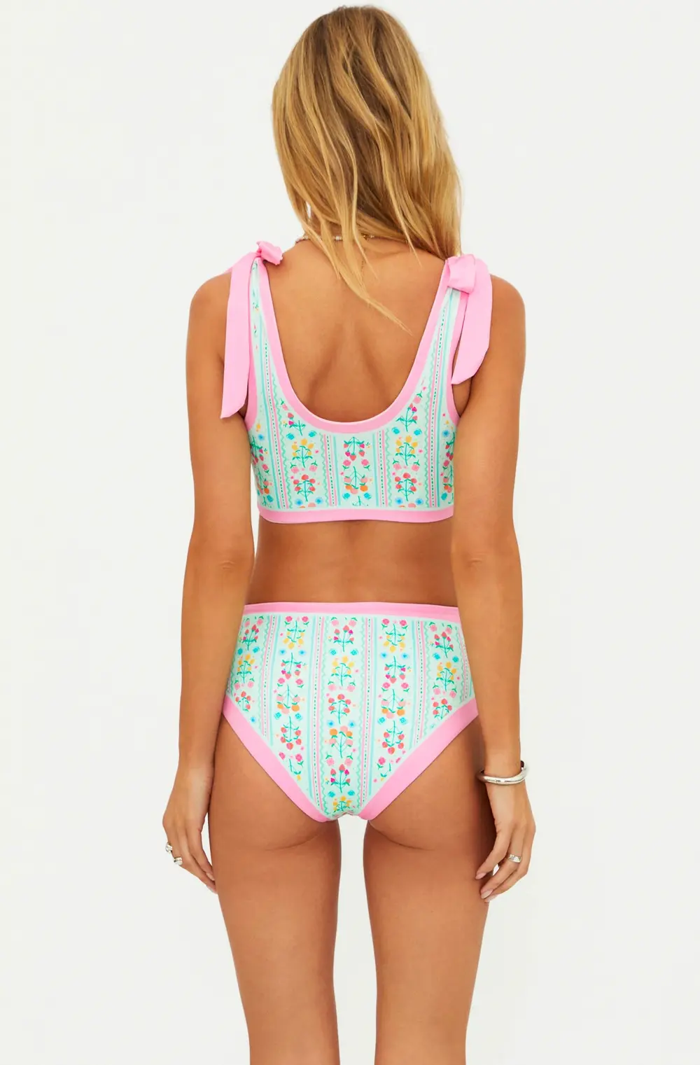 Francis Top Fruit Blooms