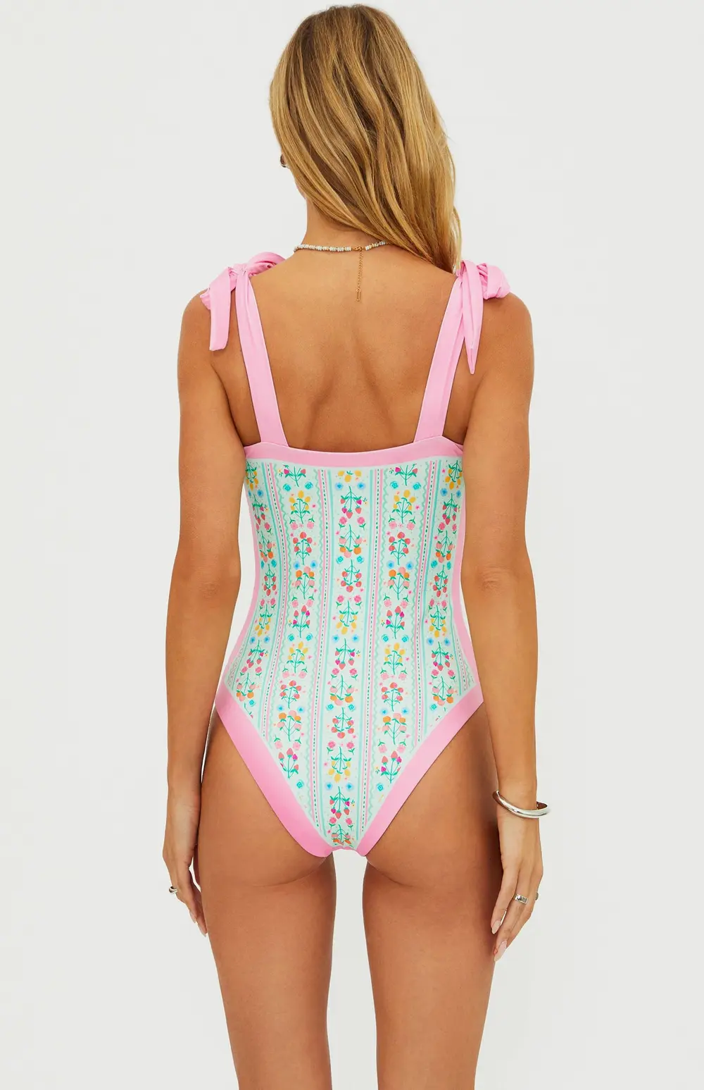 Akira One Piece Fruit Blooms