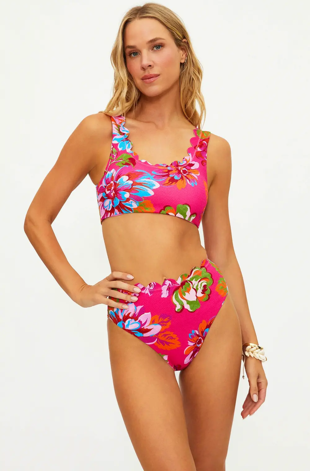 Nessa Bottom Sugar Bloom Waffle