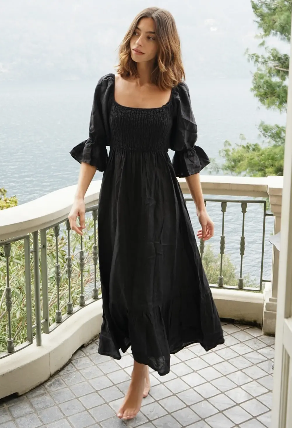 The Deia Dress // Noir