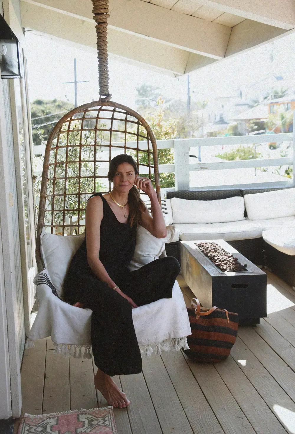 The Linen Jumpsuit // Noir