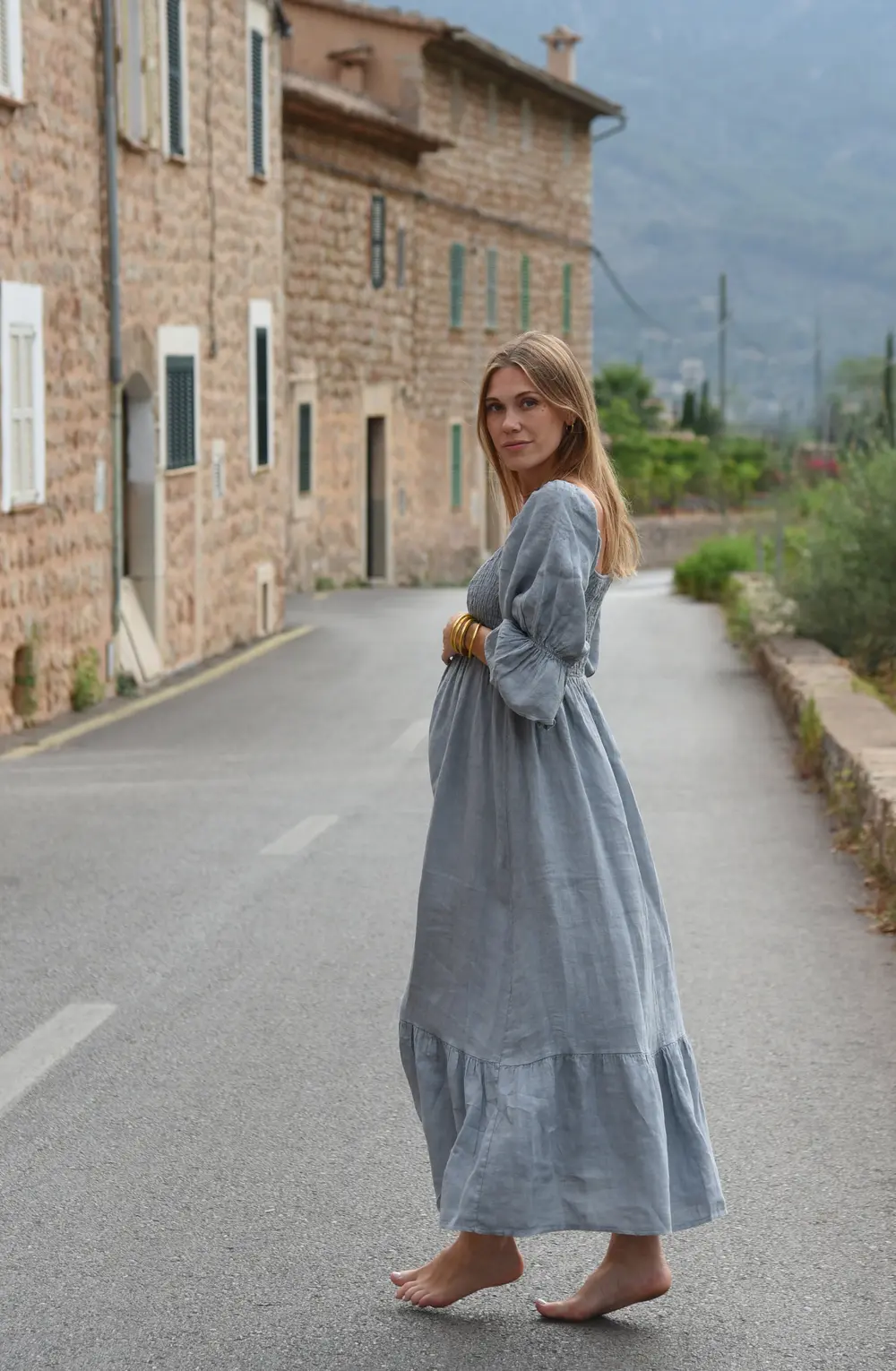 The Deia Dress // Yoli