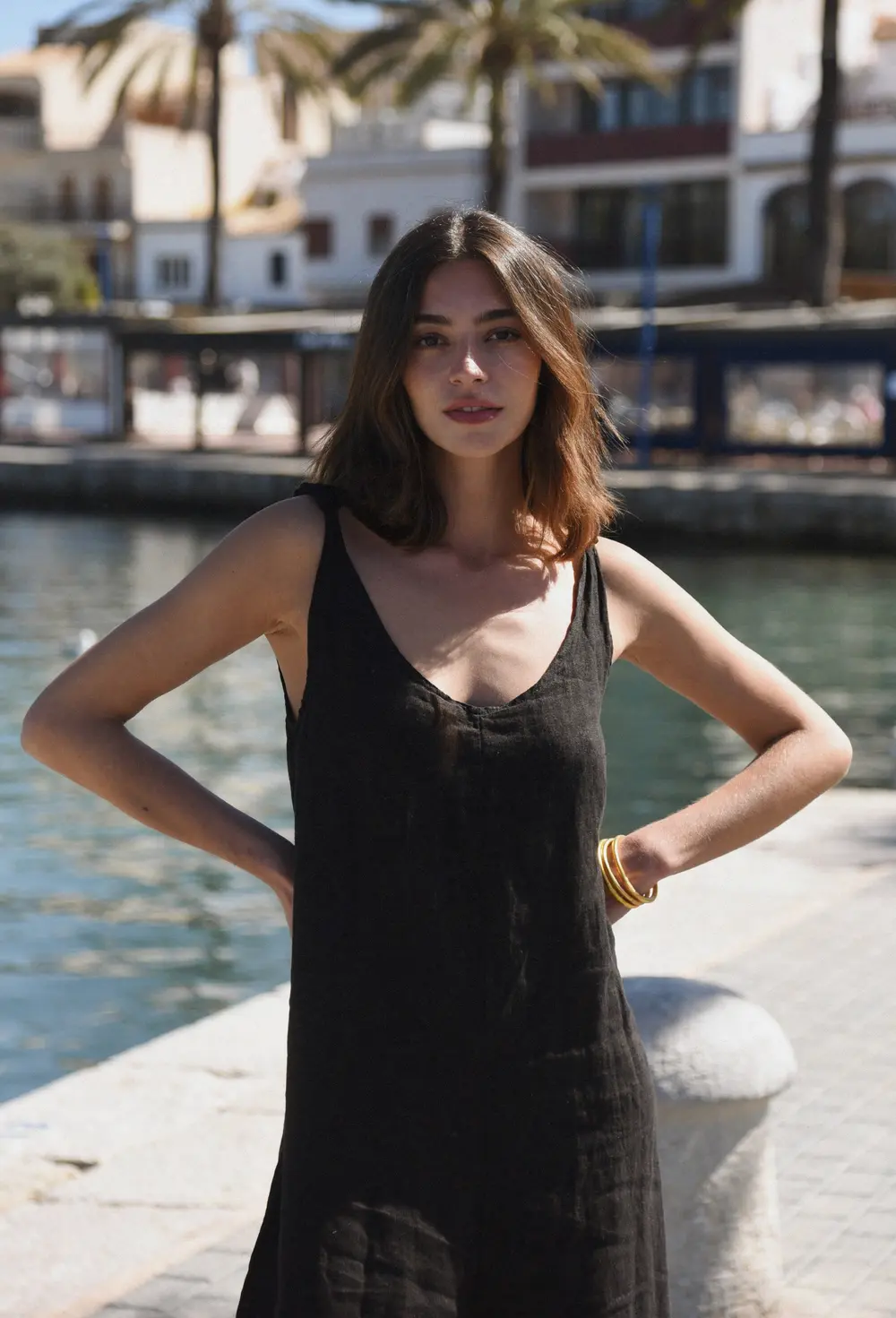 The Linen Jumpsuit // Noir