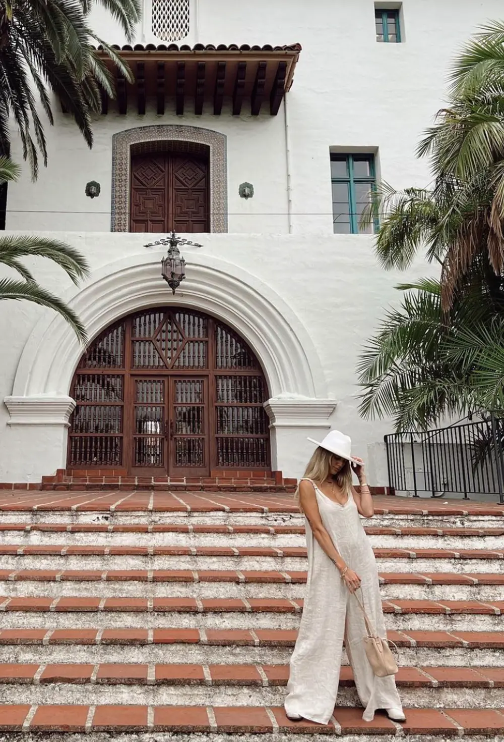 The Linen Jumpsuit // Moon