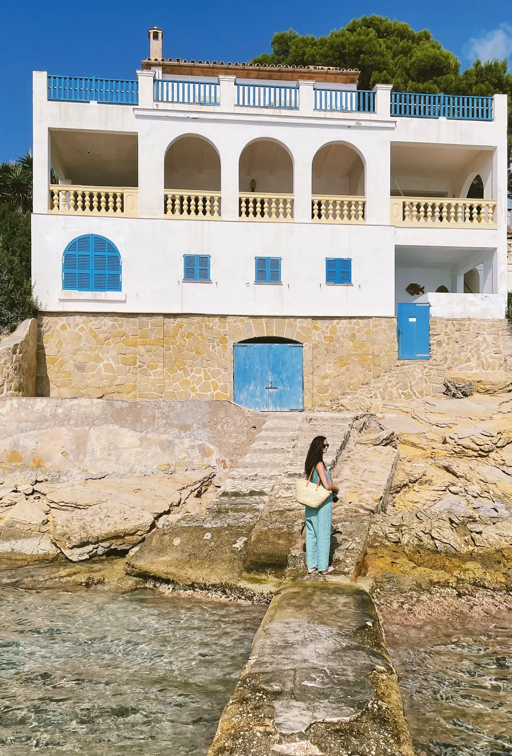 The Linen Jumpsuit // Lagoon