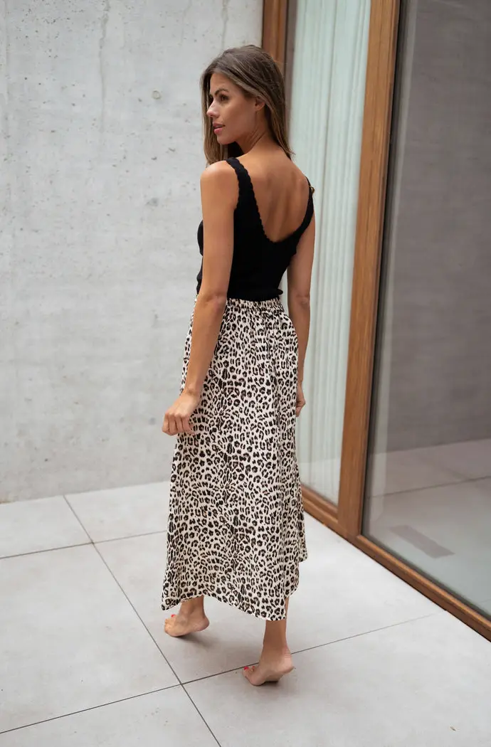 Black Bella Top