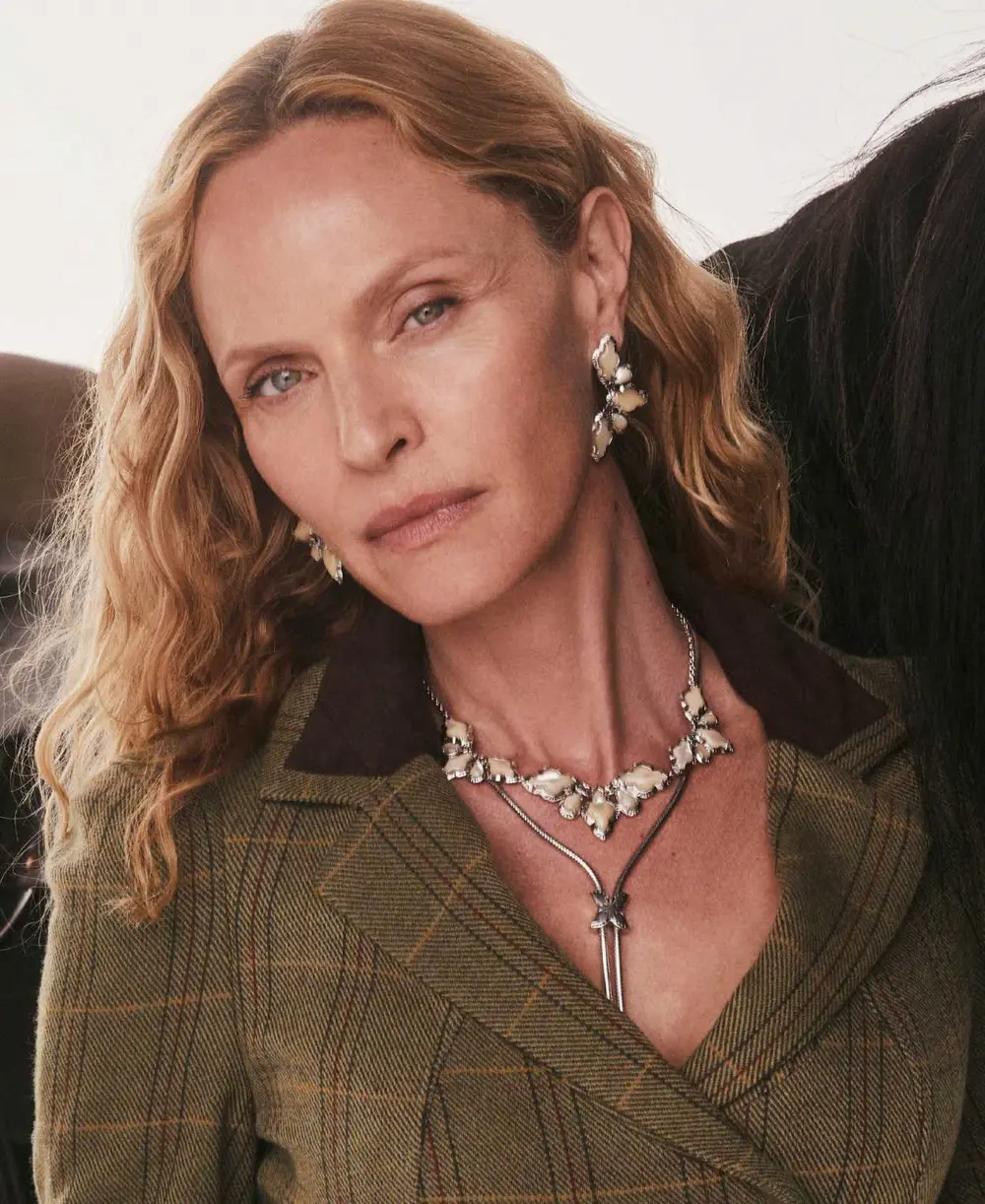 Abbie Etch Frame Statement Earrings