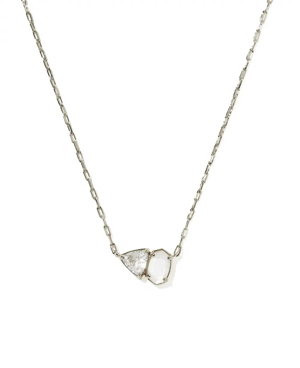 Tatum Short Pendant Necklace