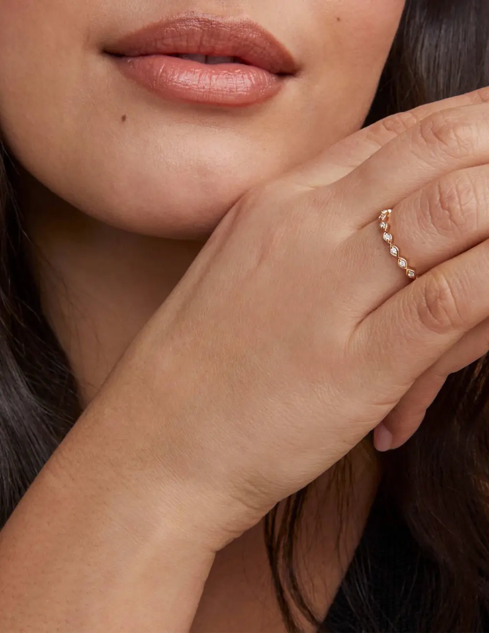 Nicolette Band Ring in White Diamond