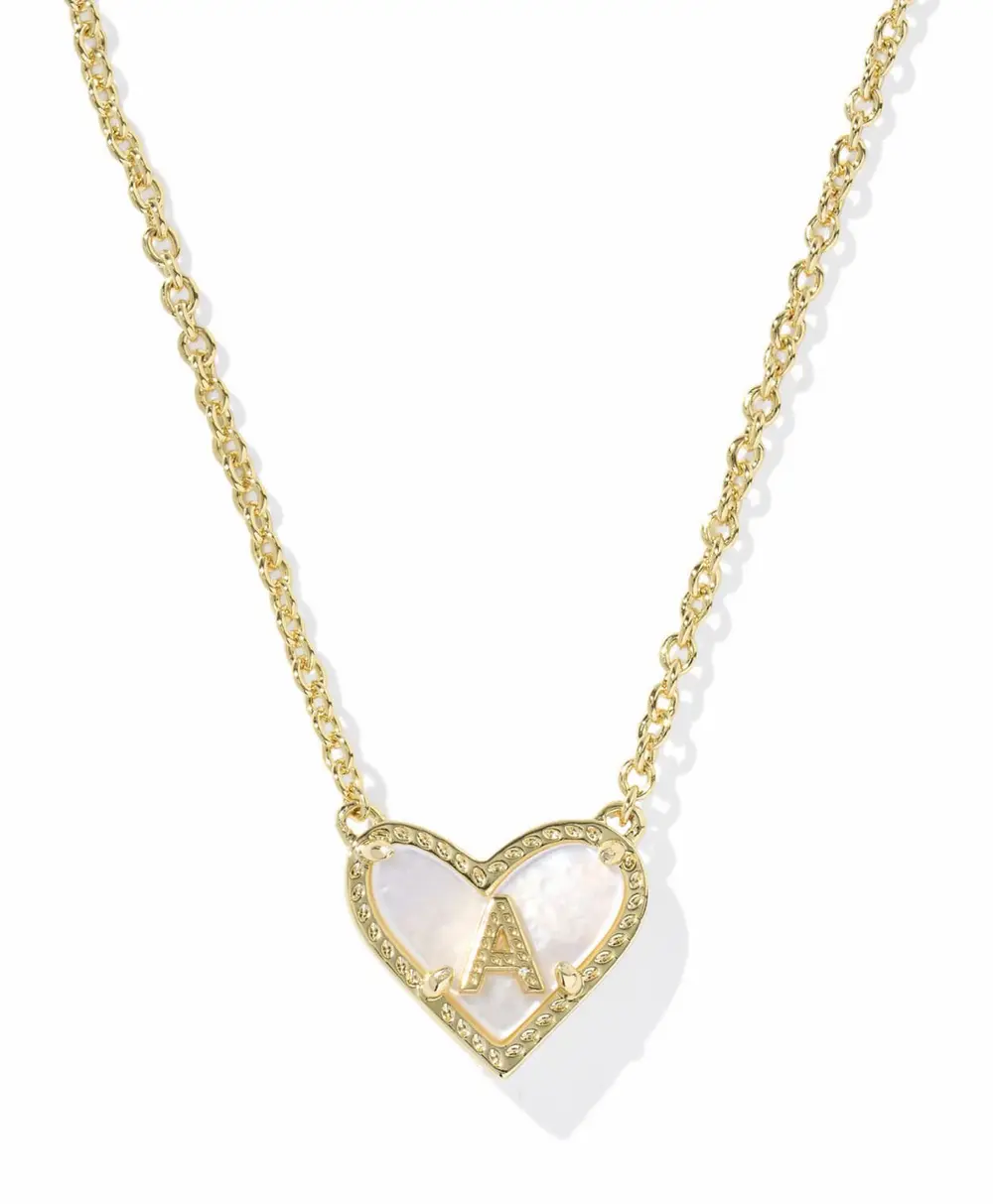 Ari Heart Letter Short Pendant Necklace