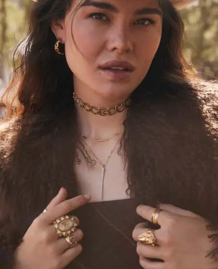 Keziah Etch Frame Band Ring