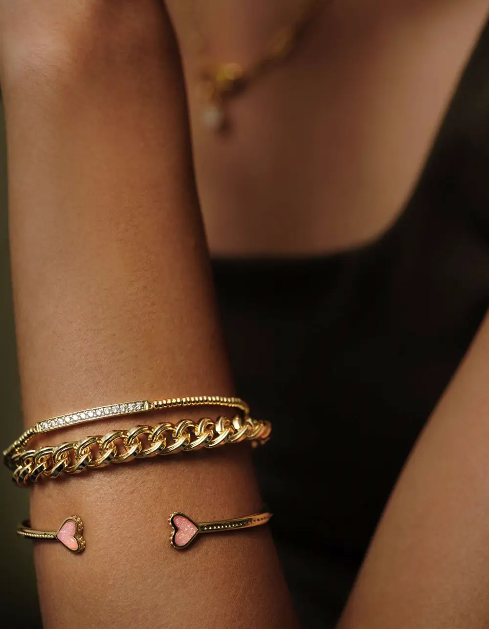 Framed Ari Heart Cuff Bracelet