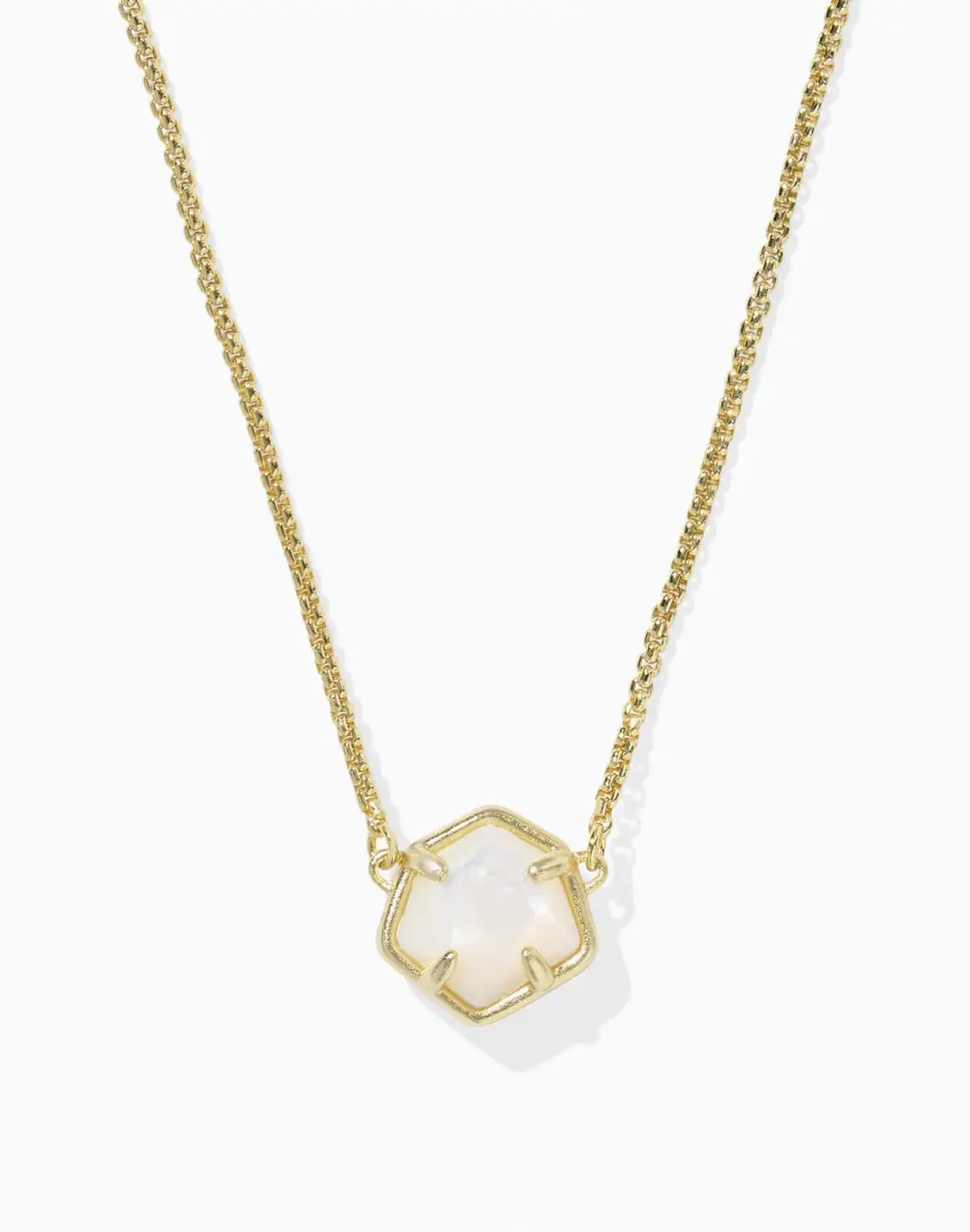 Jaxon Short Pendant Necklace