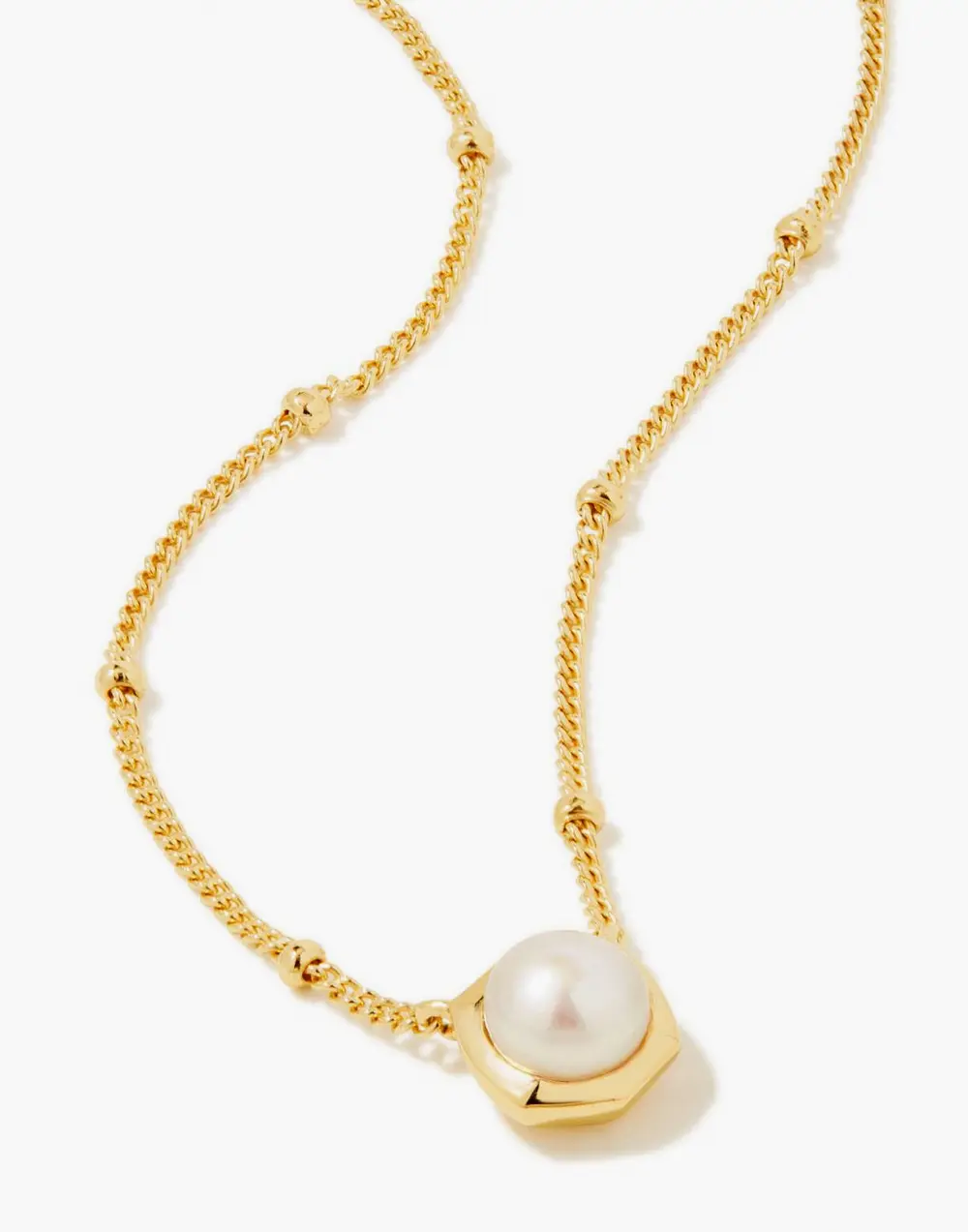 Davie Pearl Pendant Necklace