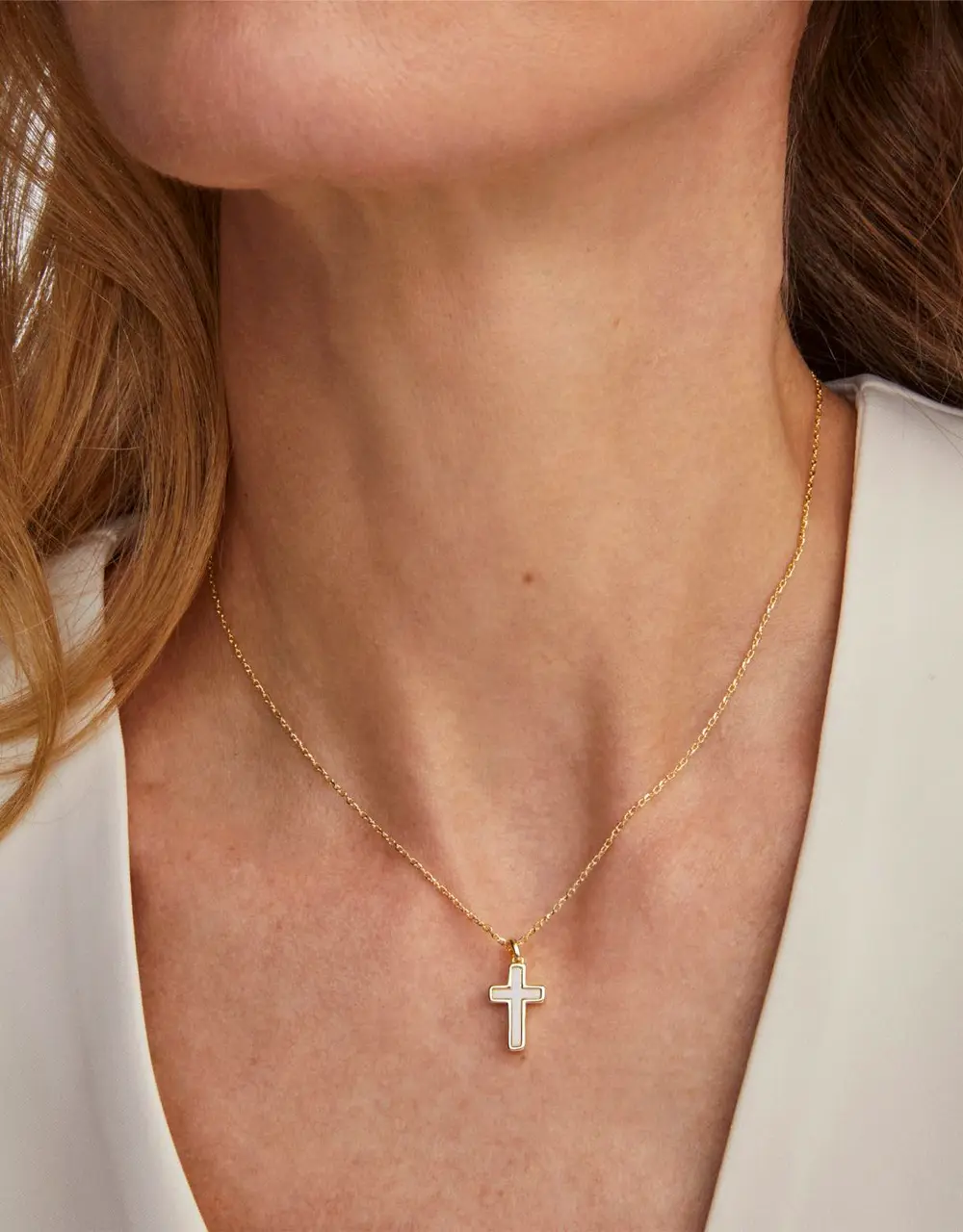 Cross Pendant Necklace in Gold