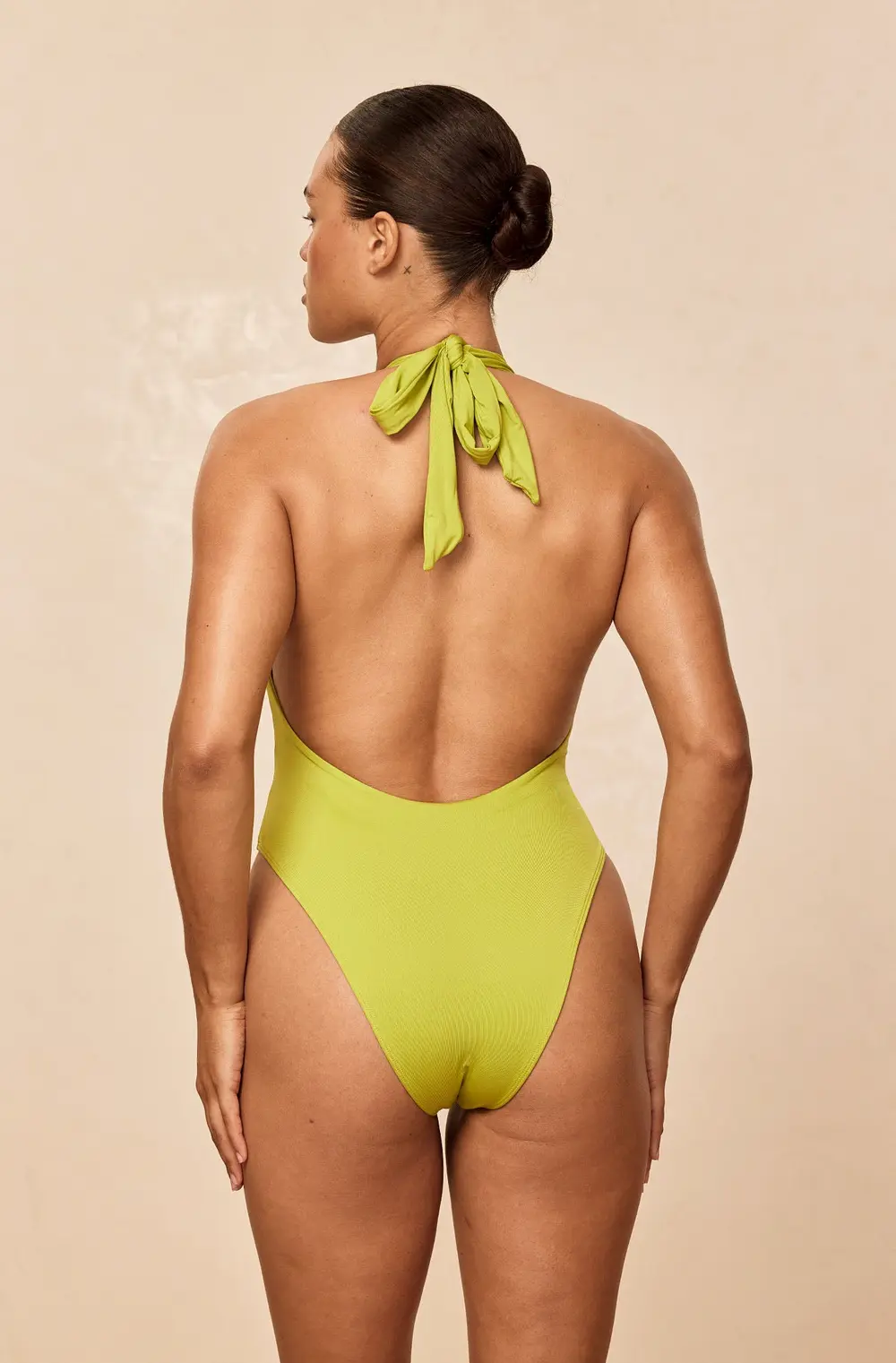 Montego One Piece - Apple