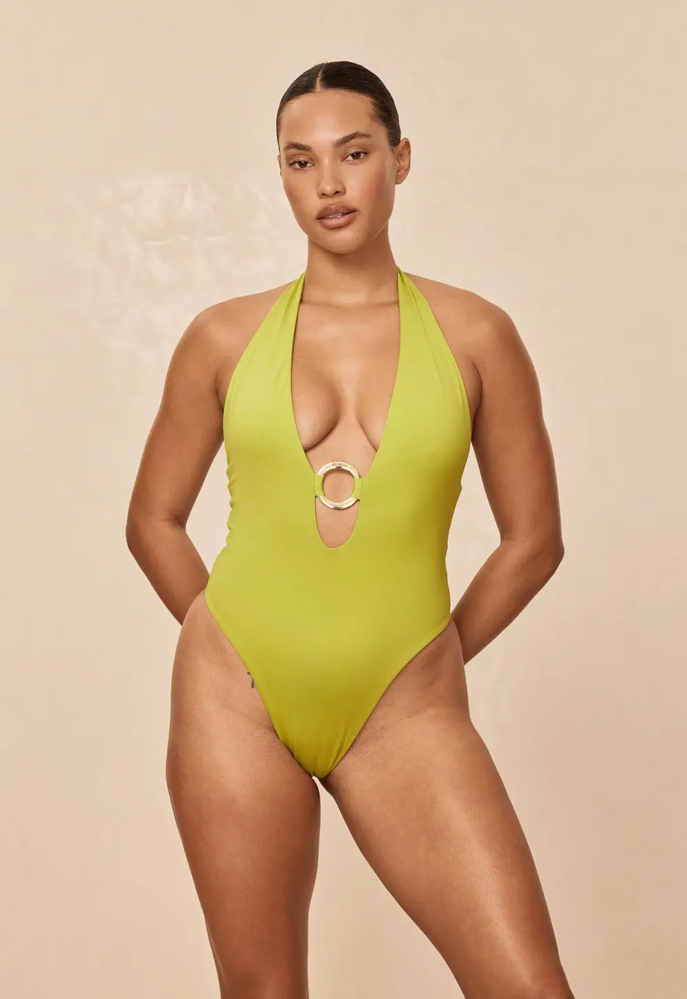 Montego One Piece - Apple