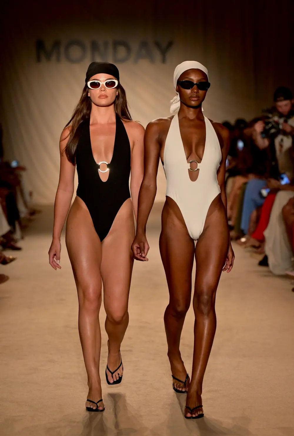 Montego One Piece - Ivory