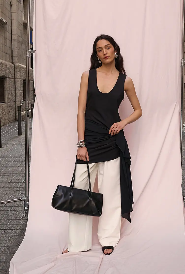Scooped Neck Mini Dress Black