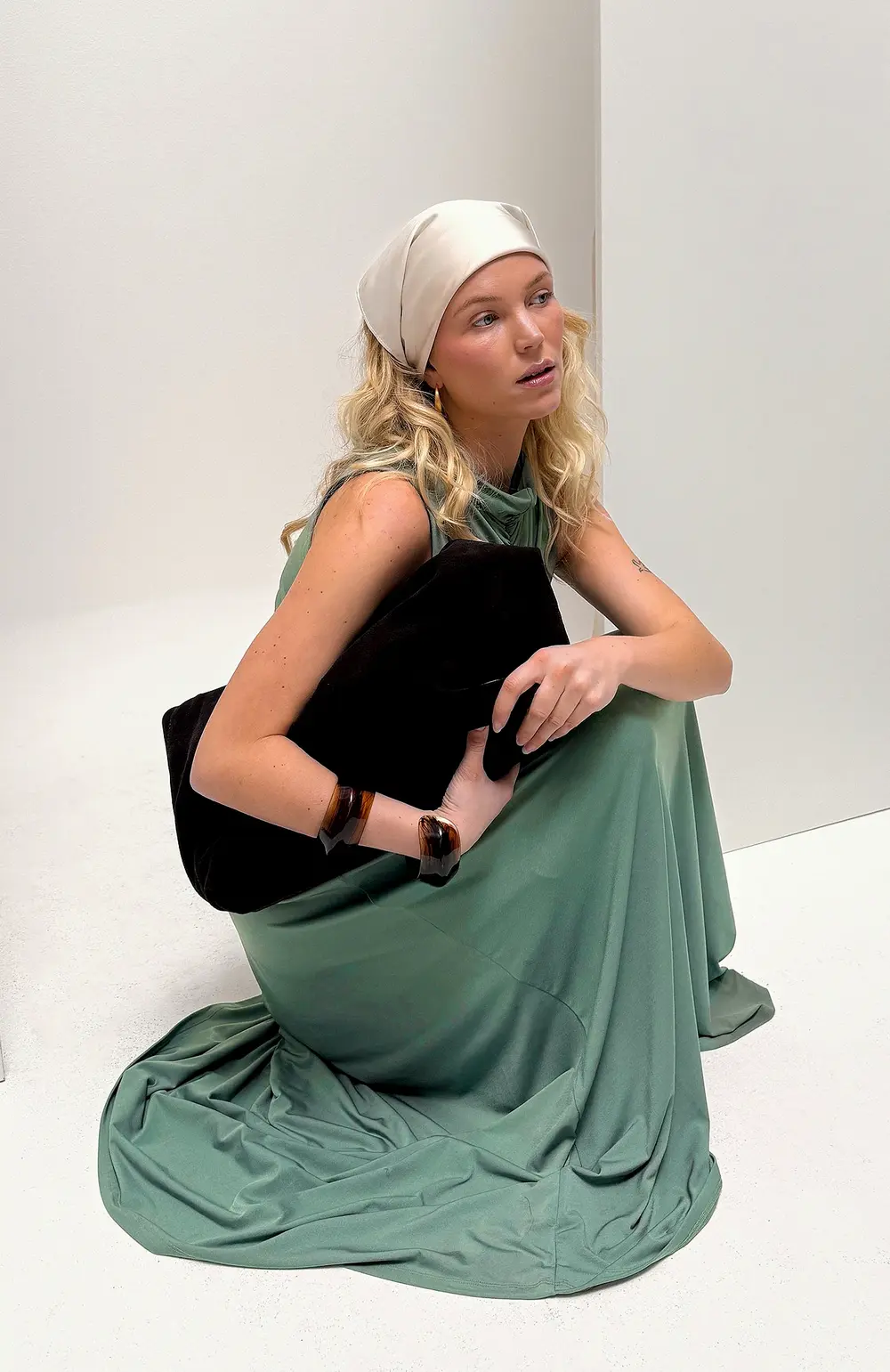Sleeveless Rouched Midi Dress Green