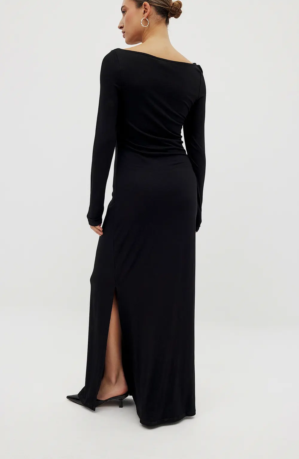 Soft Line Boat Neck Maxi Dress Black