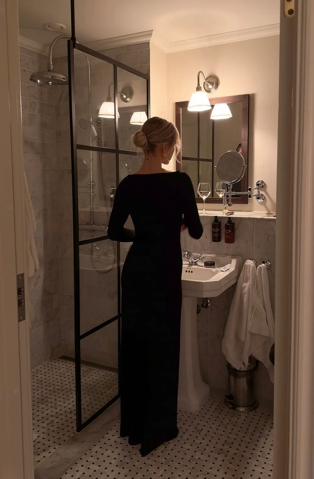Soft Line Boat Neck Maxi Dress Black