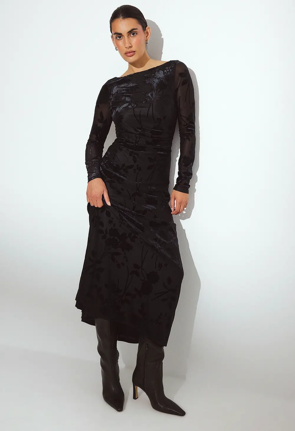Long Sleeve Open Back Maxi Dress Black