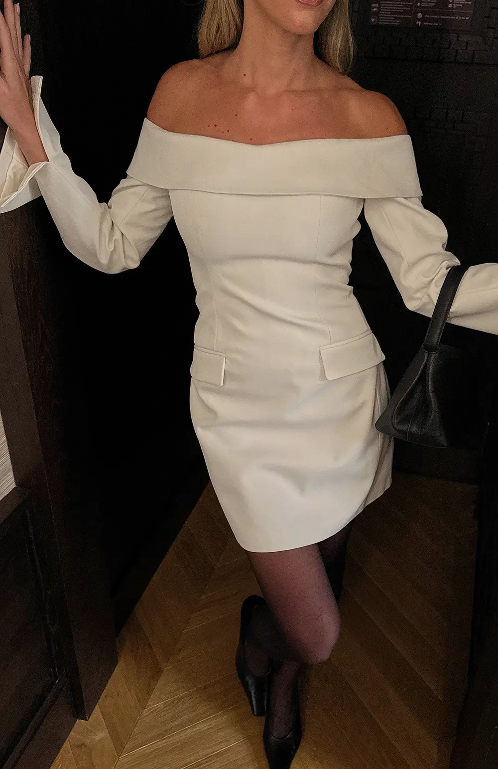 Tailored Off Shoulder Mini Dress Offwhite