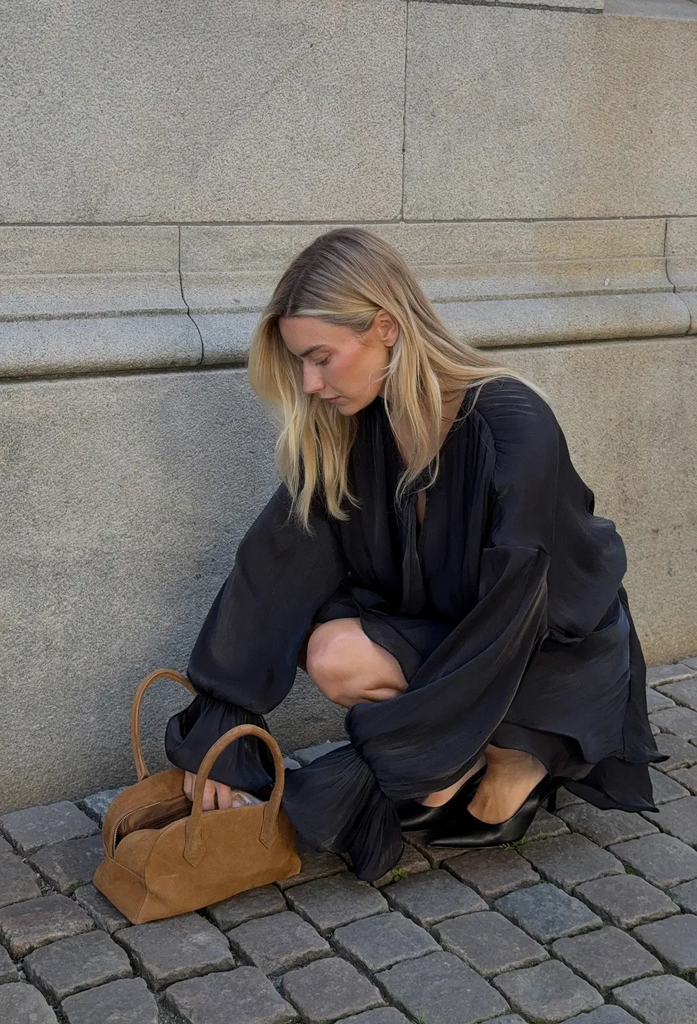 Ruched Waist Ruffle Mini Dress Black