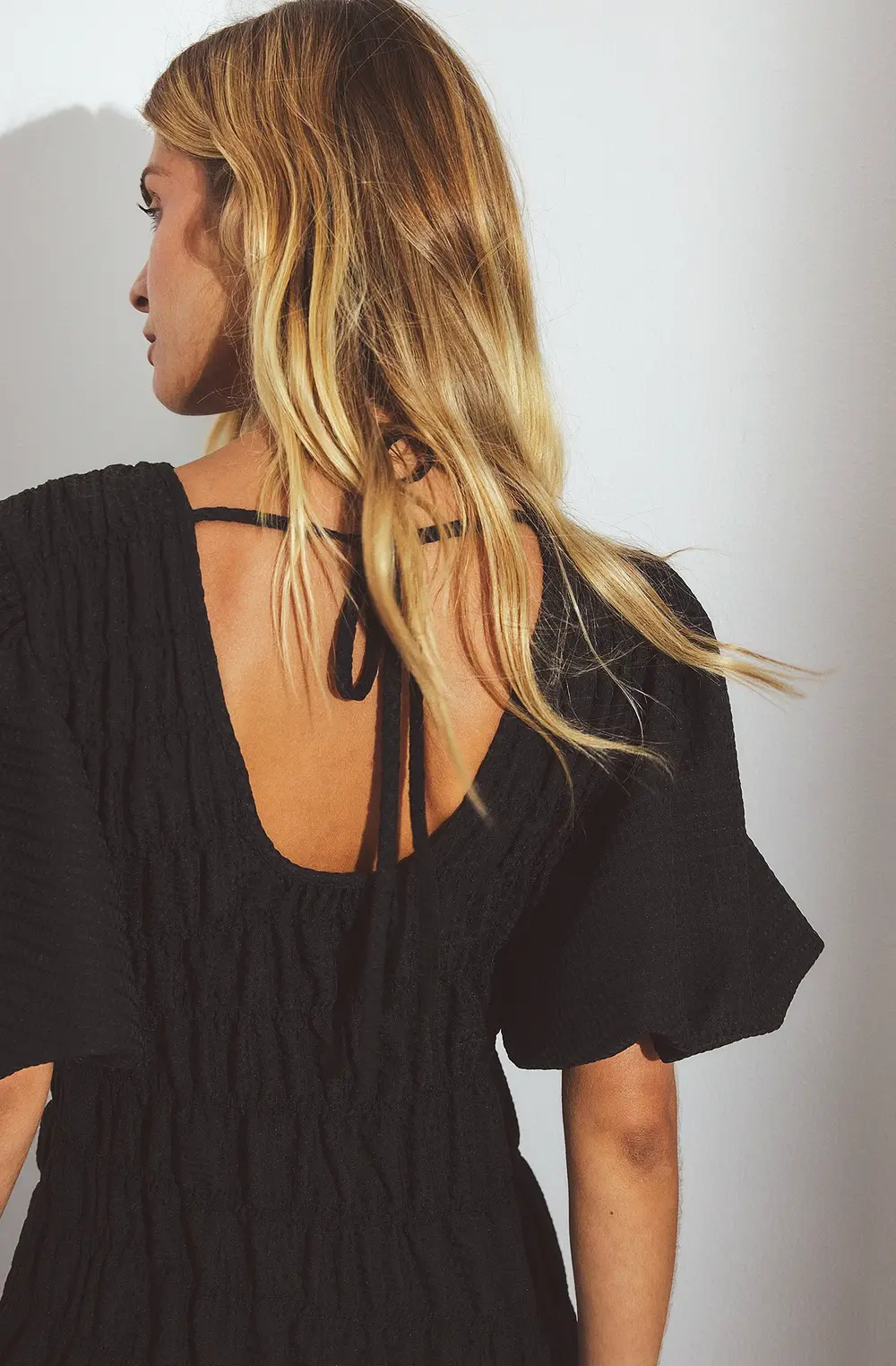Smock Detail Puff Sleeve Midi Dress Black