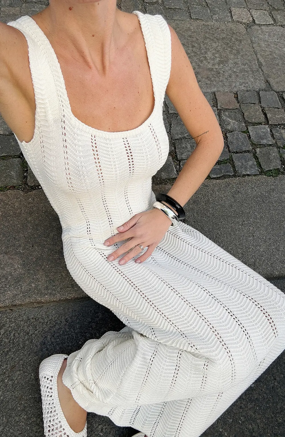 Knitted Flowy Midi Dress Offwhite