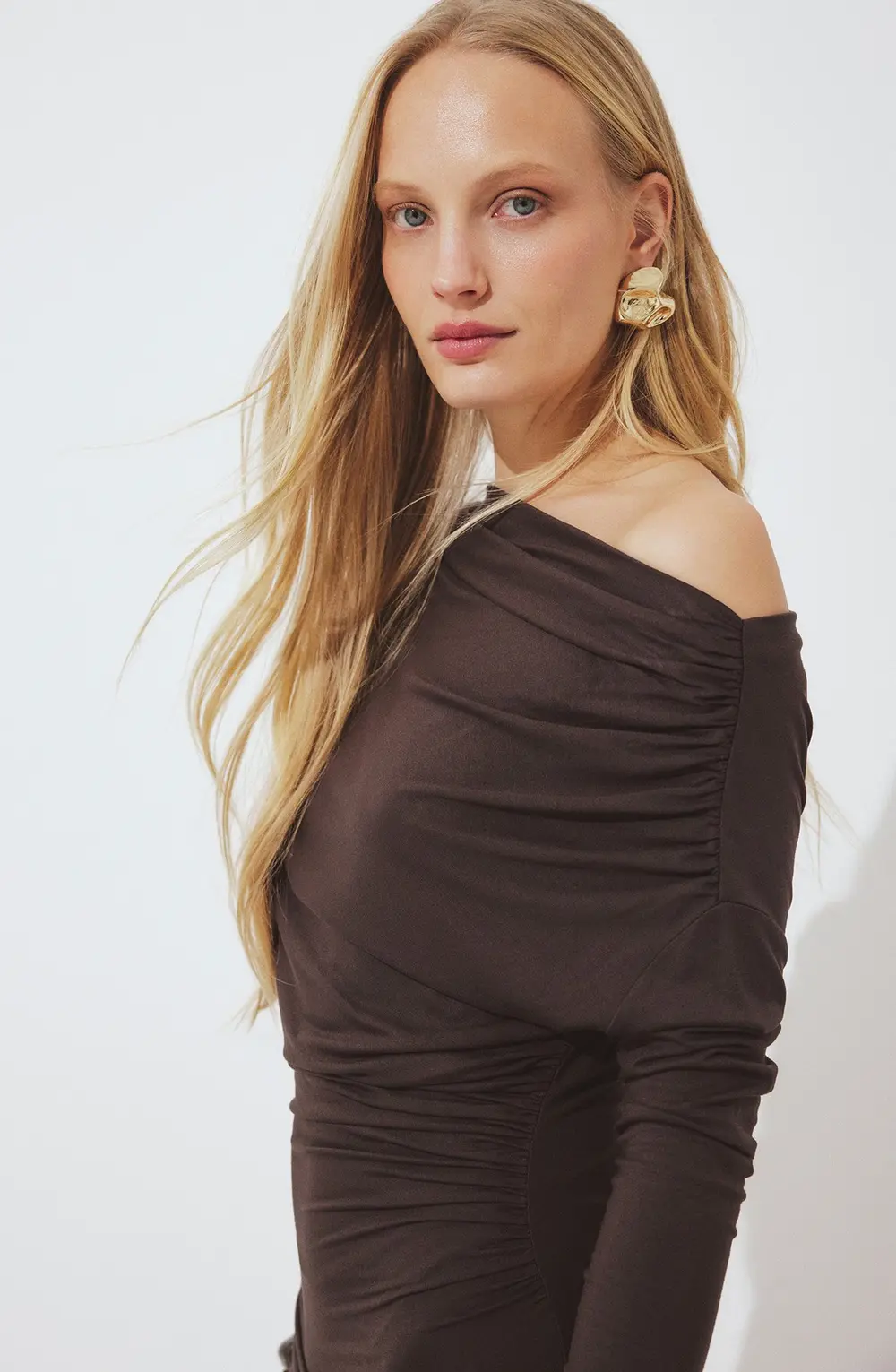 Draped Long Sleeve Mini Dress Brown