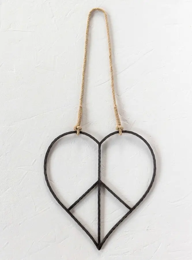 Metal Wall Hanging - Heart Peace Sign