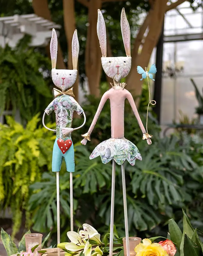 Savannah Metal Rabbits