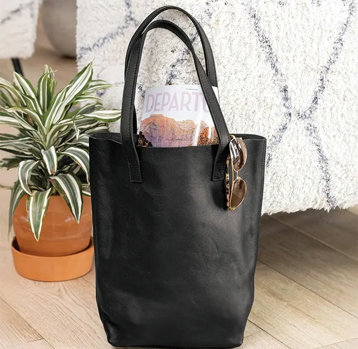 Jett Leather Tote