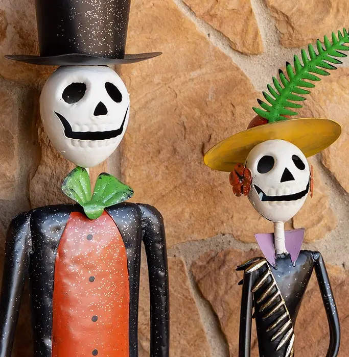 Dia De Muertos Couple