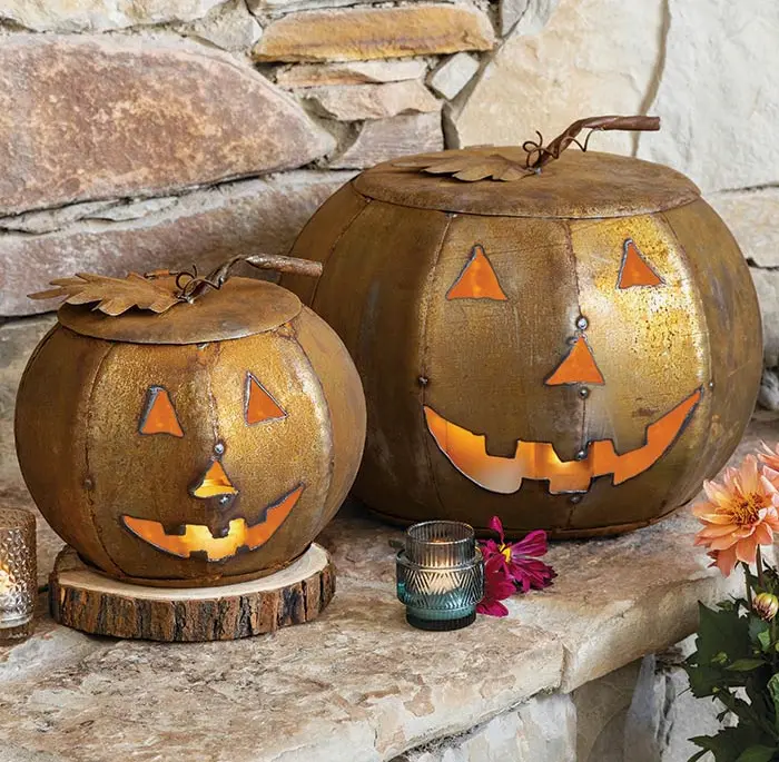 Rustic Metal Jack-o’-lanterns