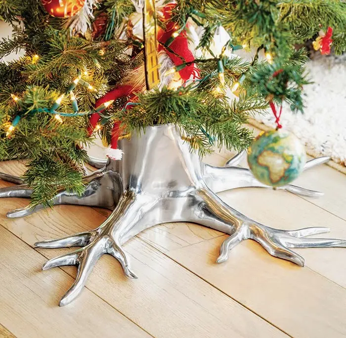 Artisan Metal Tree Stand