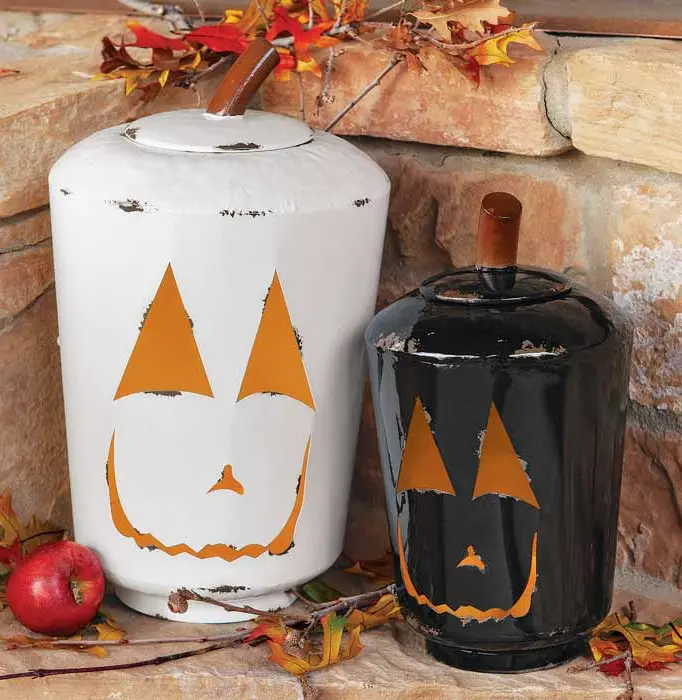 Blanc & Noir Enamel Pumpkins