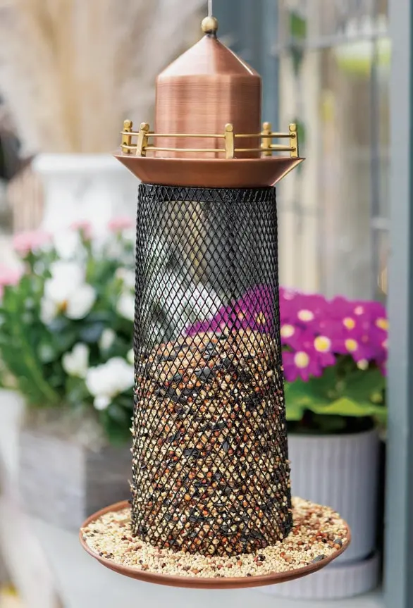 Lighthouse Bird Feeder