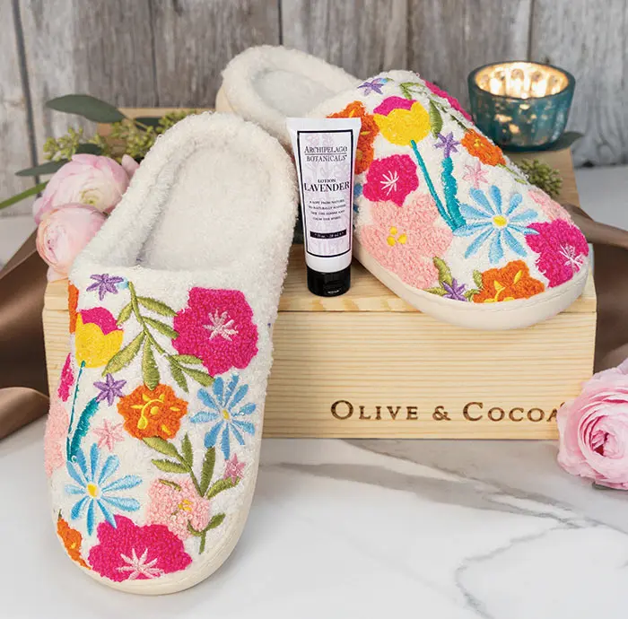 Bright Bouquet Slippers & Lotion