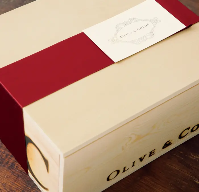 "From Paris, With Love" Book Sculptures