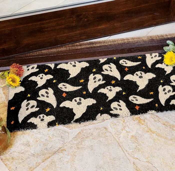 Ghostly Estate Mat