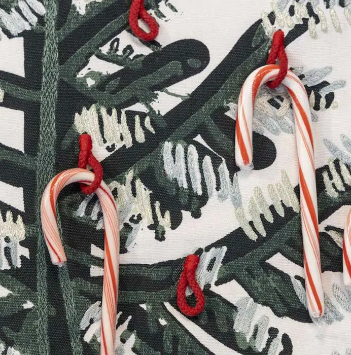 Regal Tannenbaum Tapestry