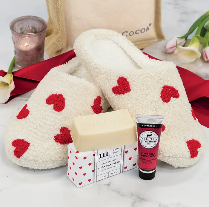 Heart Slippers Set