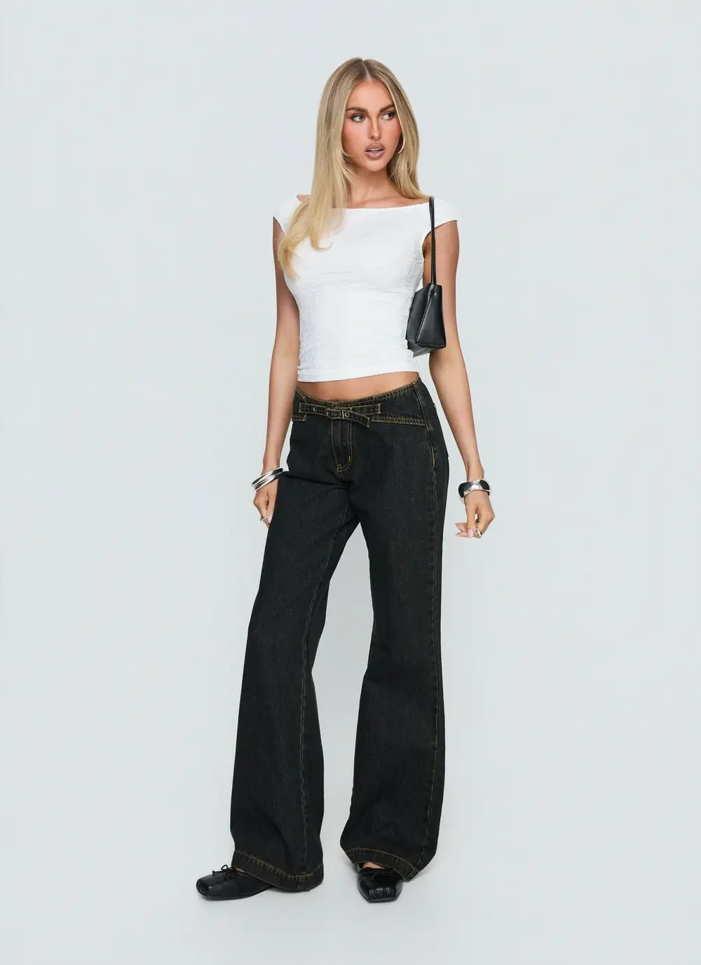 Slow Ride Mid Rise Bootleg Belted Jeans Grunge Wash