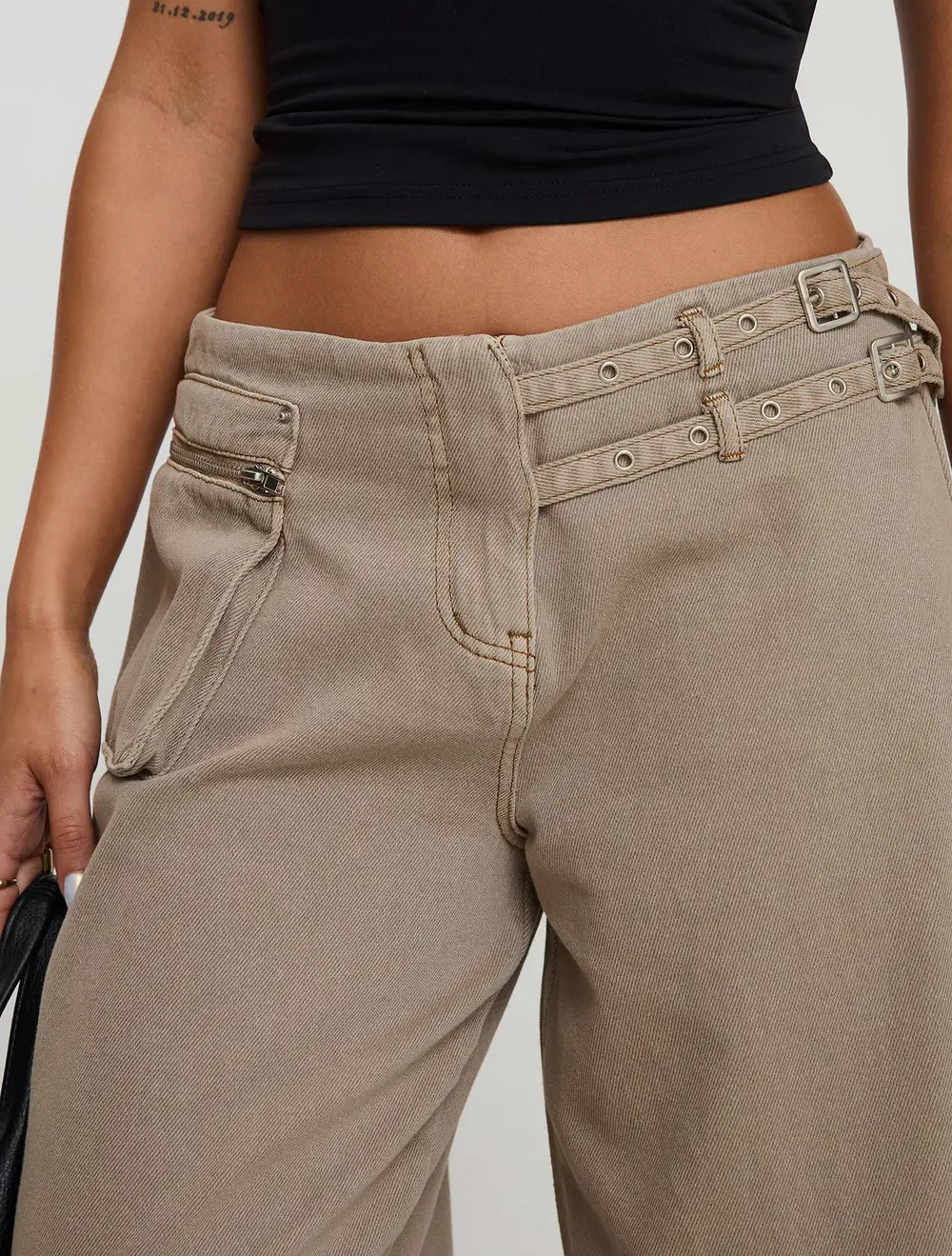 Paltrow Mid Rise Wide Leg Cargo Jeans Washed Brown Petite