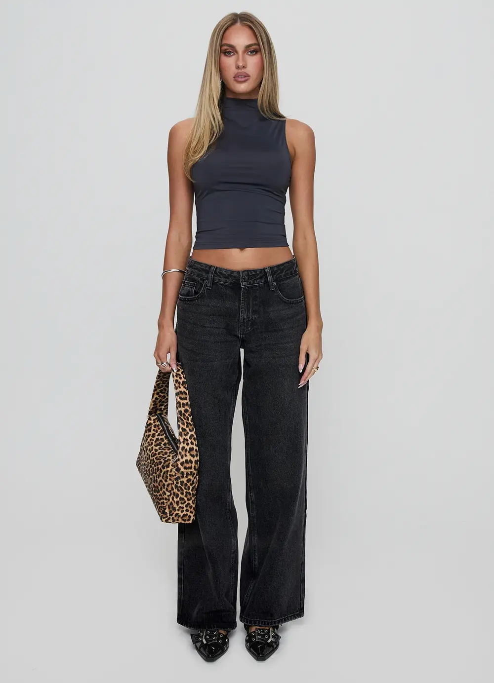 Serenitia Mid Rise Straight Leg Jeans Washed Black Petite